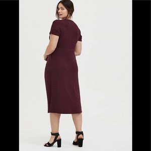 Burgundy purple rib button midi dress